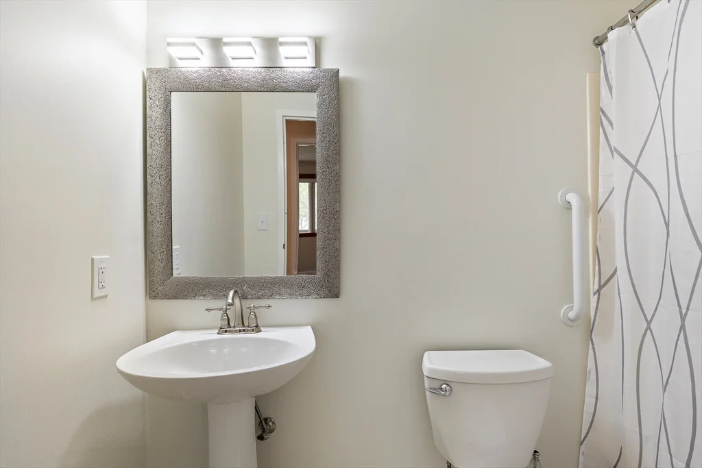 2 bed, 2 bath apartment for rent at 45 Loomis St Unit 317, Malden — photo 15 of 19