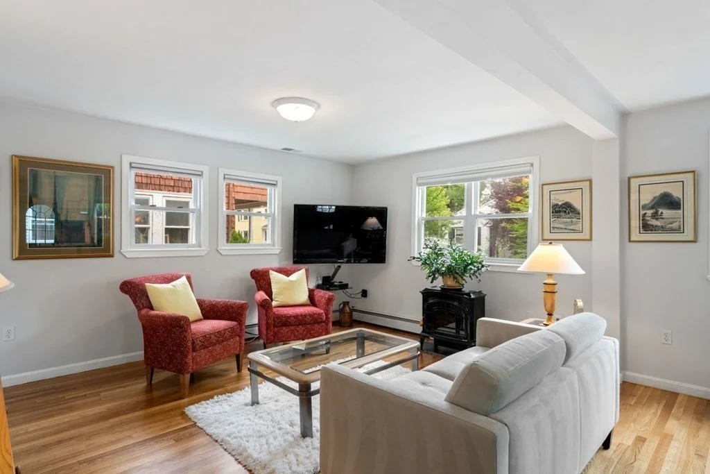 3 bed, 2 bath apartment for rent at 45 Magoun St, North Cambridge — photo 4 of 33