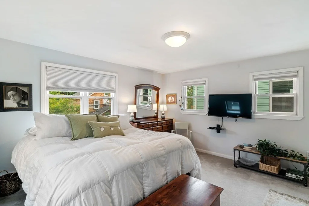 3 bed, 2 bath apartment for rent at 45 Magoun St, North Cambridge — photo 23 of 33