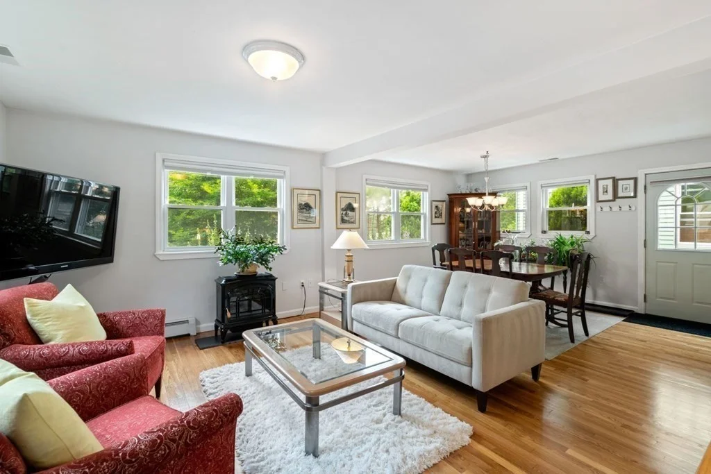 3 bed, 2 bath apartment for rent at 45 Magoun St, North Cambridge — photo 3 of 33