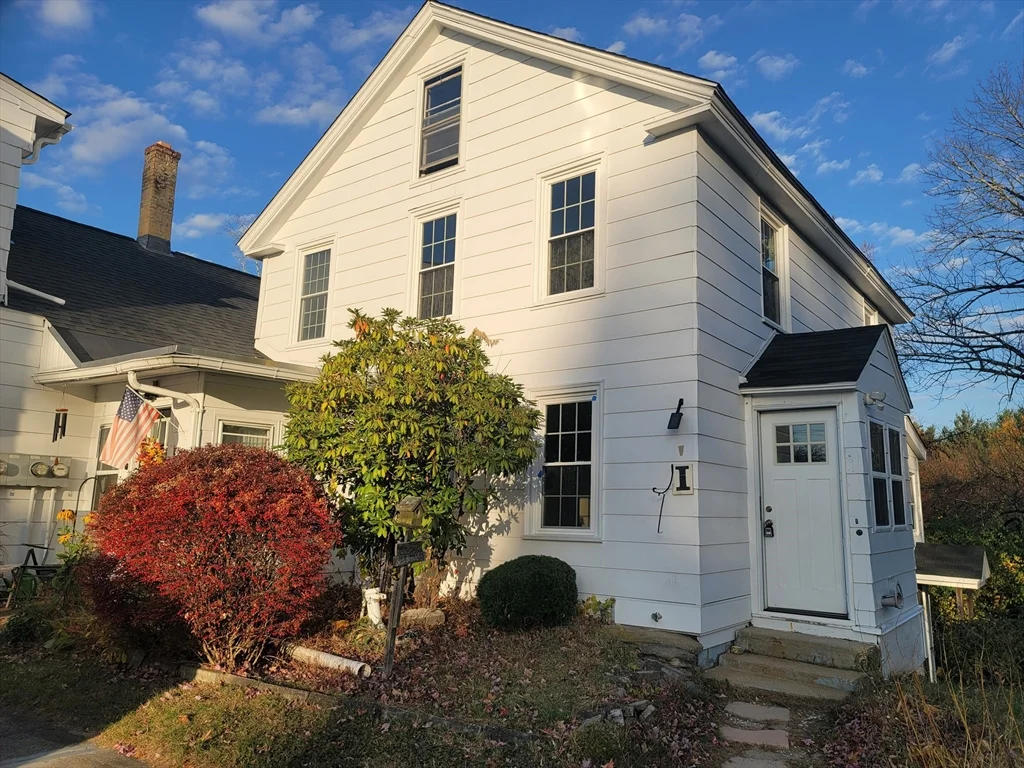 2 bed, 1 bath apartment for rent at 45 Main St Unit I, Charlton