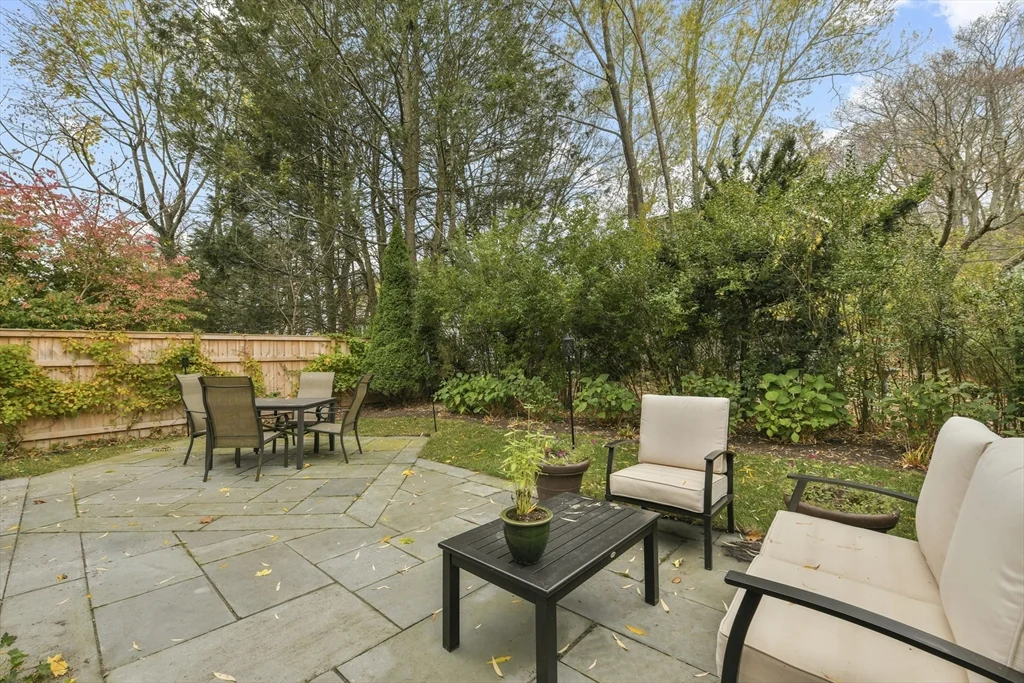 3 bed, 2 bath apartment for rent at 45 Margaret Rd, Newton Highlands — photo 24 of 24