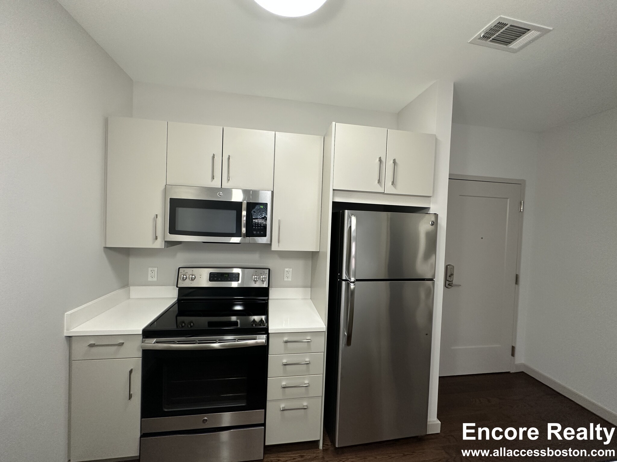 1 bed, 1 bath apartment for rent at 45 Marion St Unit 606, Coolidge Corner — photo 4 of 26