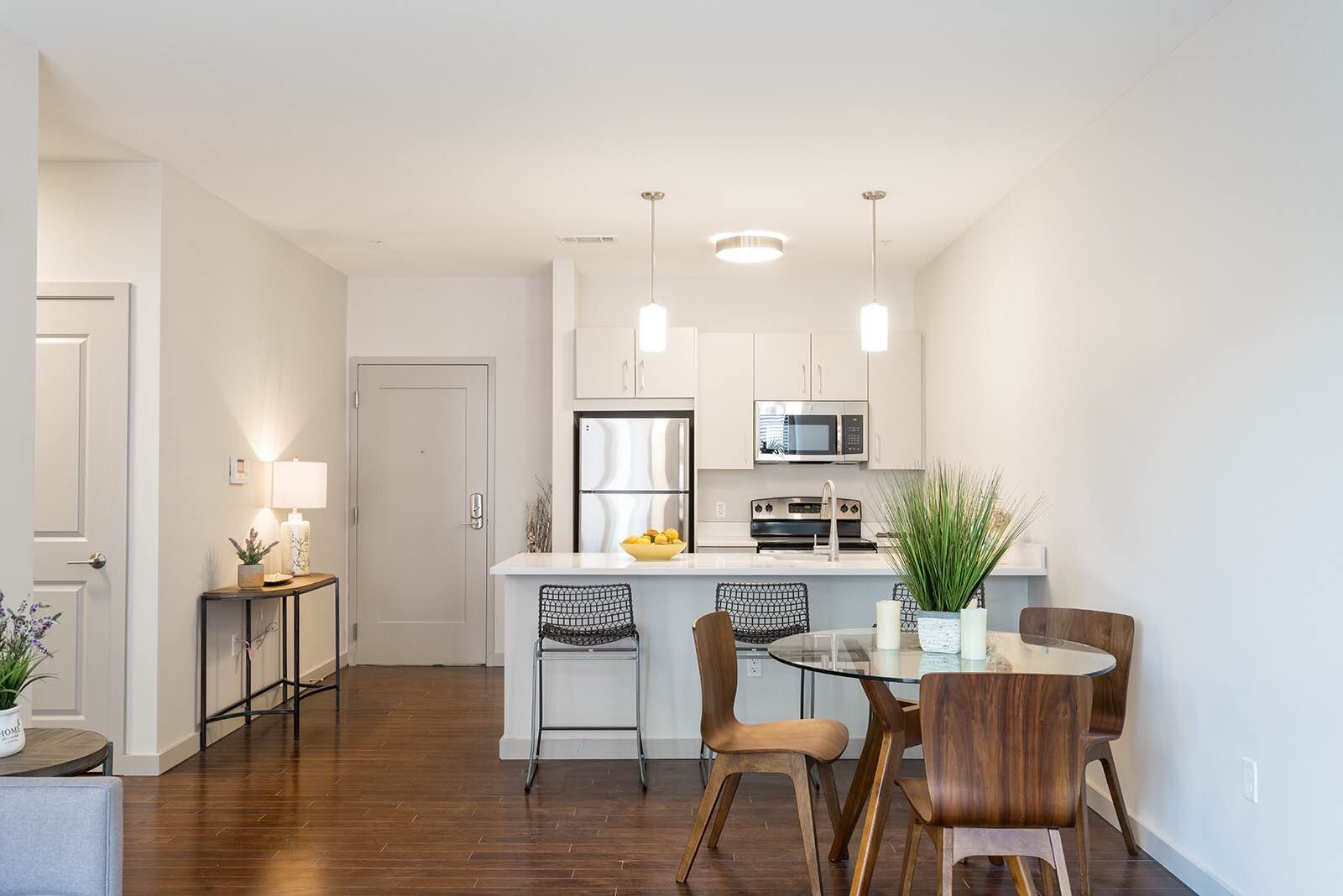 1 bed, 1 bath apartment for rent at 45 Marion St Unit 611, Coolidge Corner — photo 2 of 17
