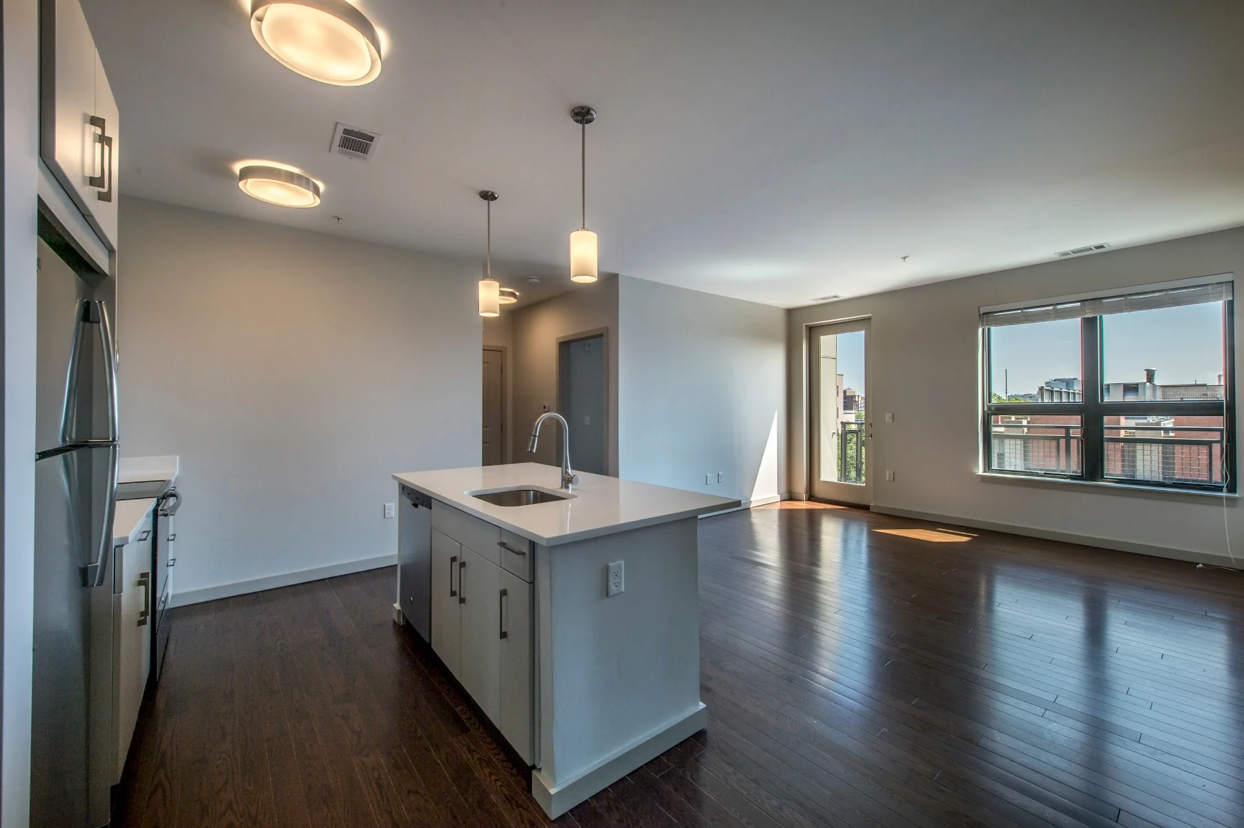 2 bed, 2 bath apartment for rent at 45 Marion St Unit 613, Coolidge Corner — photo 2 of 10