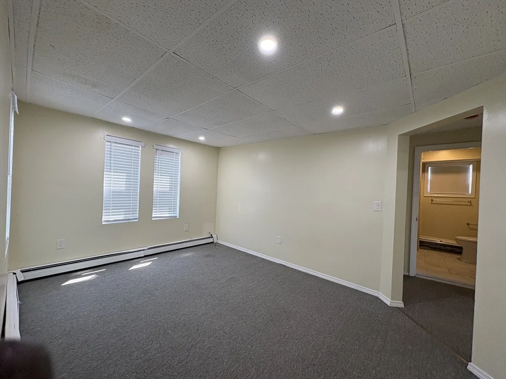 3 bed, 1 bath apartment for rent at 45 Mason Ave Unit 2, North Attleboro — photo 8 of 19