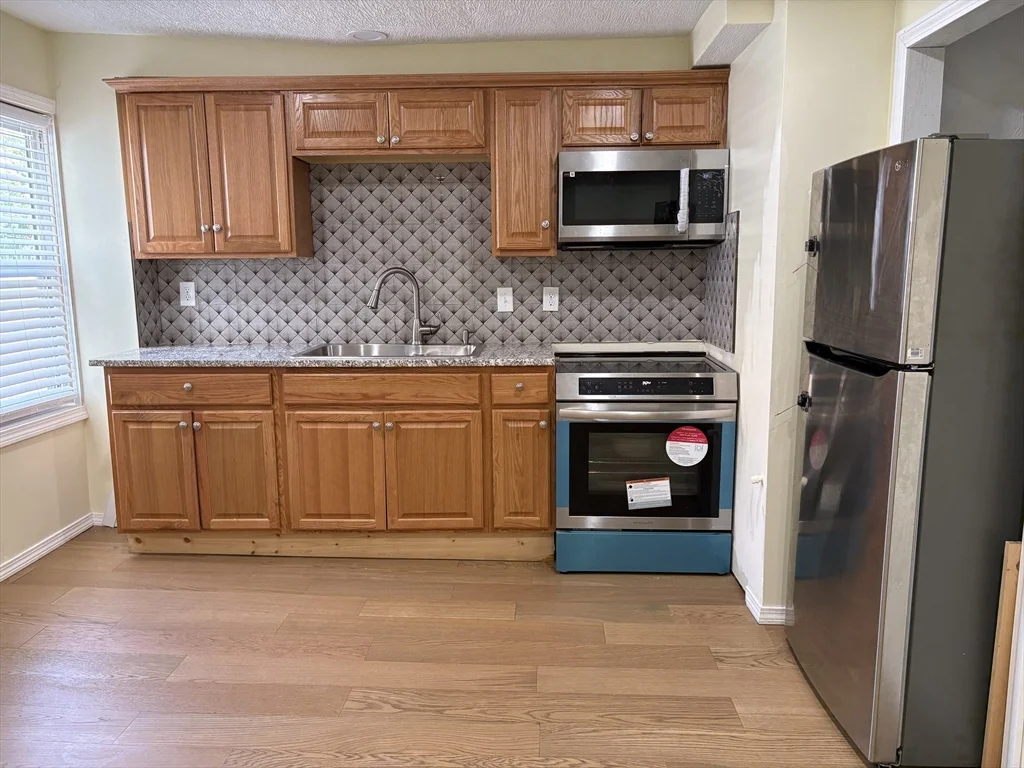 3 bed, 1 bath apartment for rent at 45 Mason Ave Unit 2, North Attleboro — photo 1 of 19