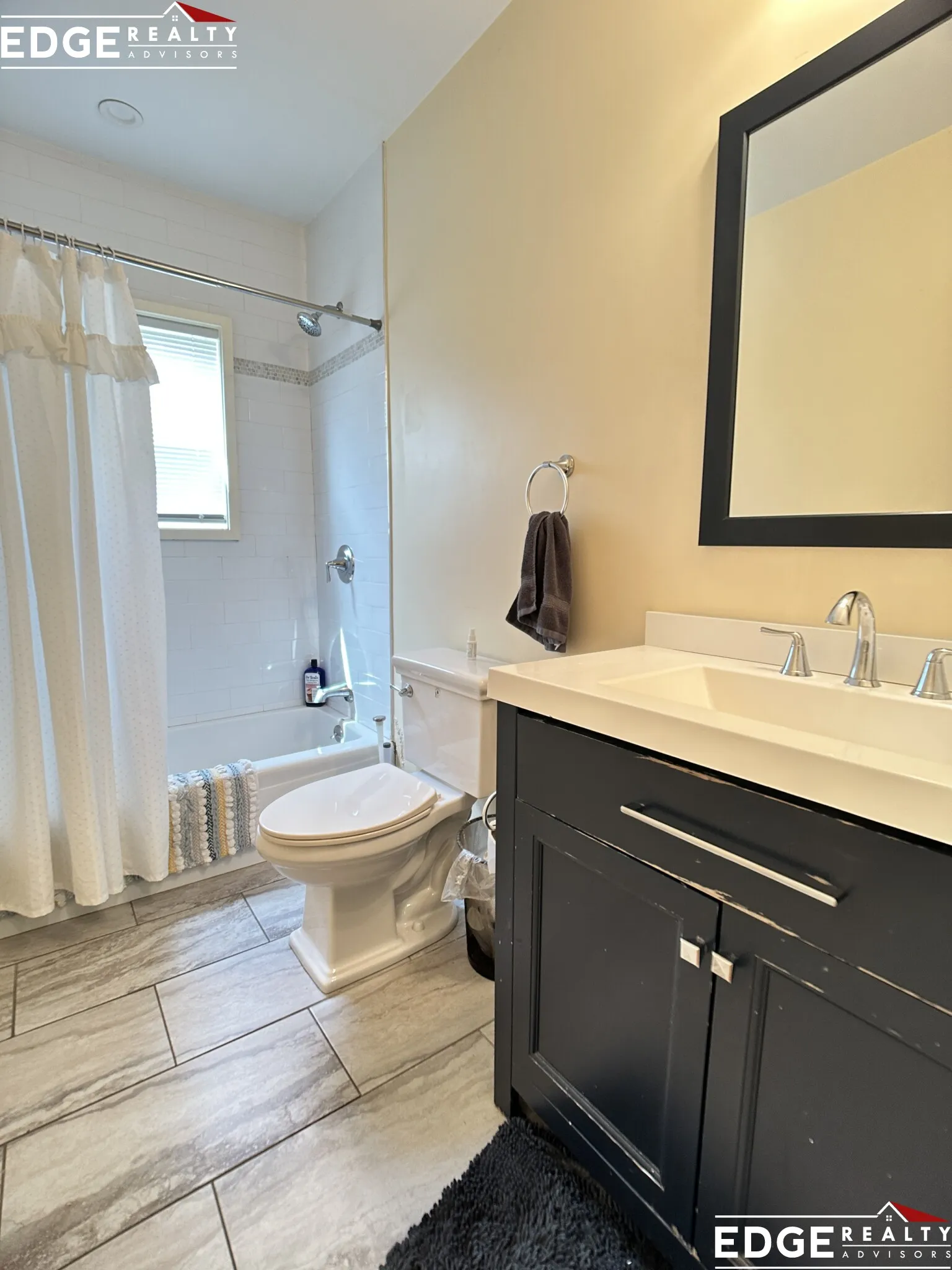 3 bed, 1 bath apartment for rent at 45 Matchett St Unit 1, Brighton — photo 7 of 8