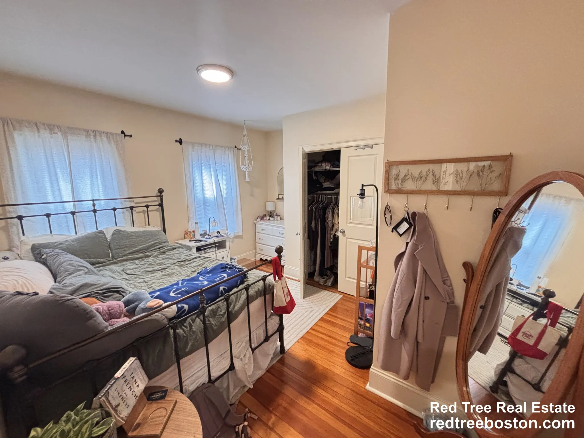 3 bed, 1 bath apartment for rent at 45 Matchett St Unit -, Brighton — photo 4 of 11