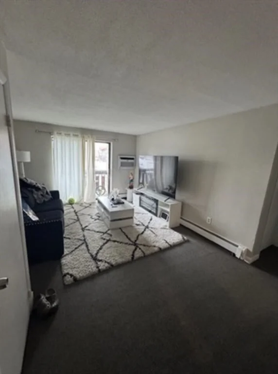 2 bed, 1 bath apartment for rent at 45 Mccoba St Unit 64, Revere — photo 1 of 20