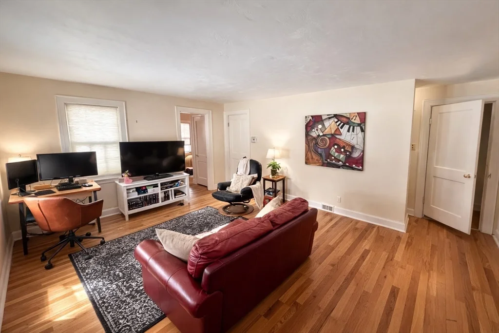 2 bed, 1 bath apartment for rent at 45 Mcphee Rd Unit 1, Framingham — photo 2 of 9