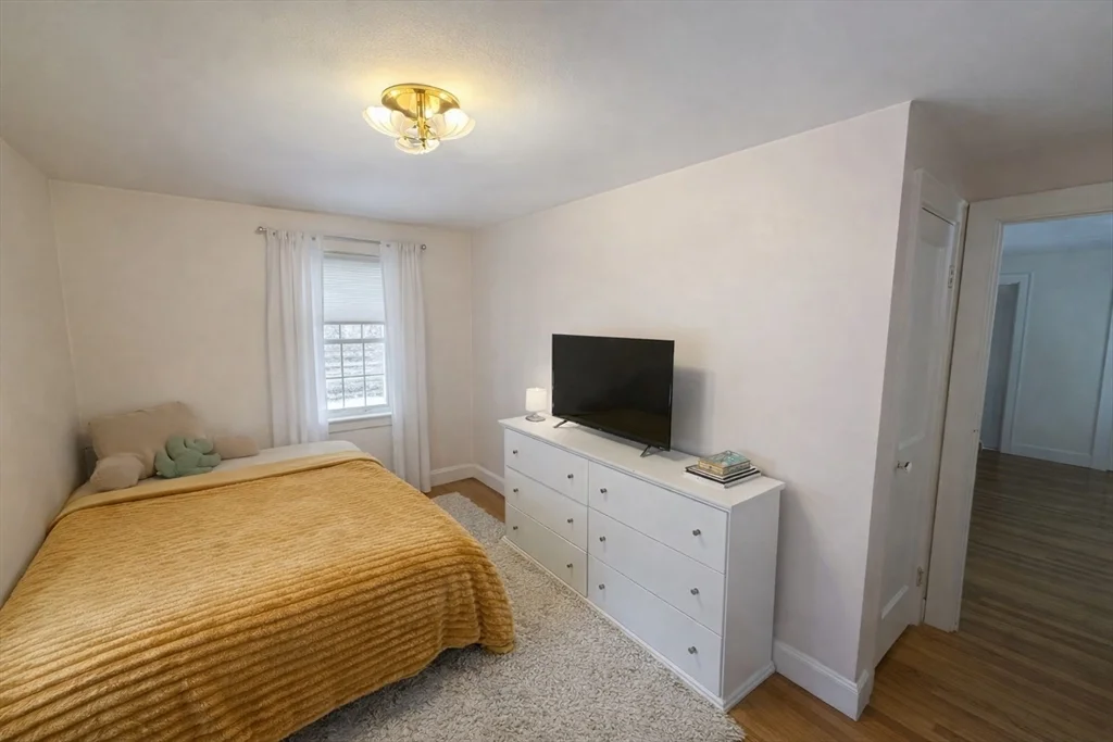2 bed, 1 bath apartment for rent at 45 Mcphee Rd Unit 1, Framingham — photo 7 of 9