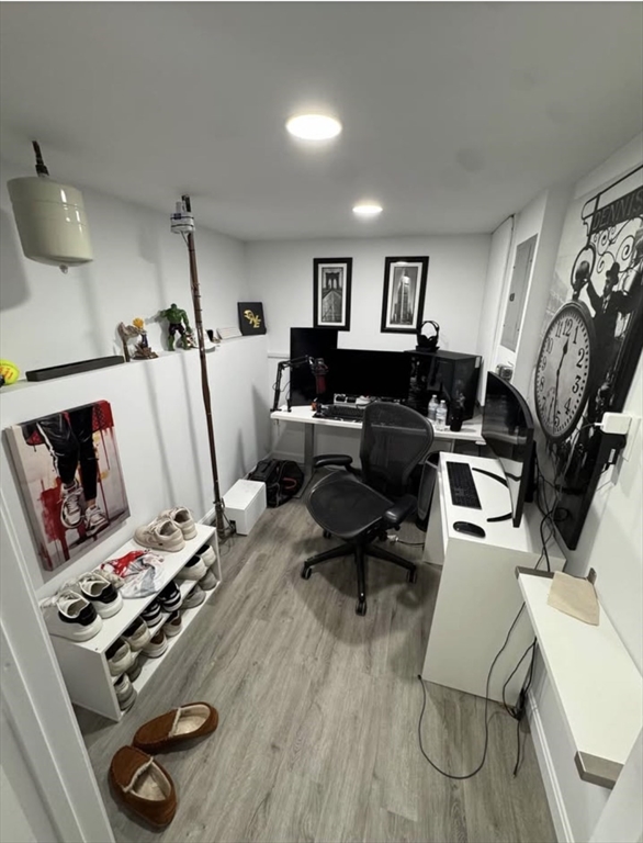 2 bed, 1 bath apartment for rent at 45 Mercury Ter Unit 45, Haverhill — photo 9 of 18