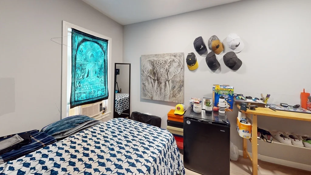 2 bed, 1 bath apartment for rent at 45 Morris St Unit 3, Boston — photo 6 of 6