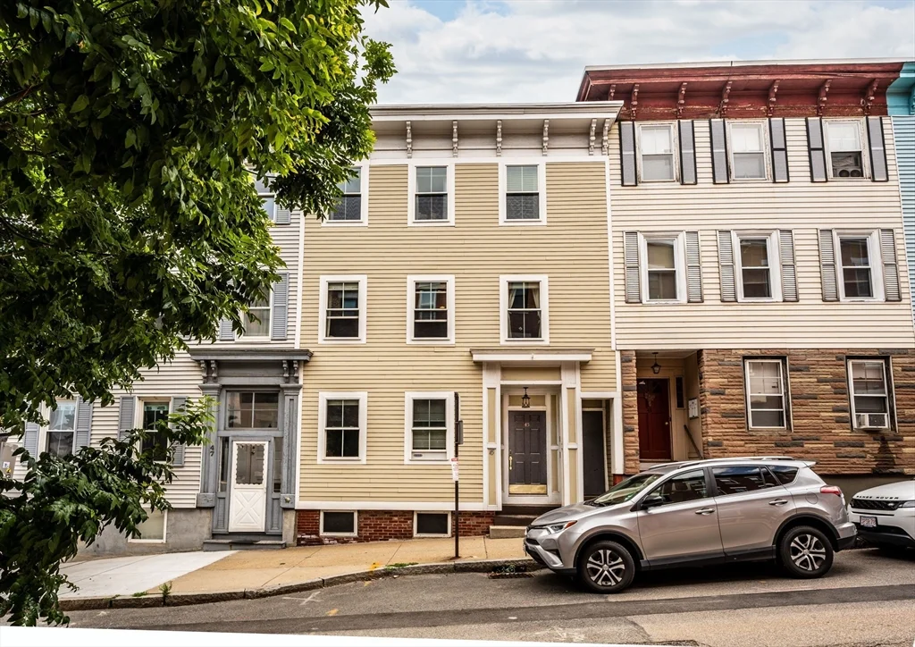 3 bed, 2 bath apartment for rent at 45 Mystic Unit 2, Charlestown — photo 1 of 13