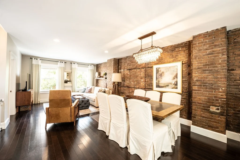 3 bed, 2 bath apartment for rent at 45 Mystic Unit 2, Charlestown — photo 3 of 13