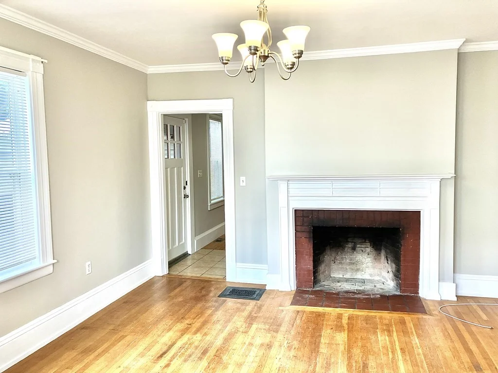 2 bed, 1 bath apartment for rent at 45 Ocean St Unit A, Lynn — photo 7 of 22