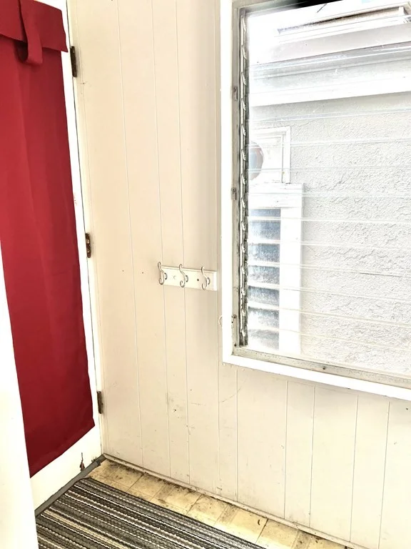 2 bed, 1 bath apartment for rent at 45 Ocean St Unit A, Lynn — photo 13 of 22