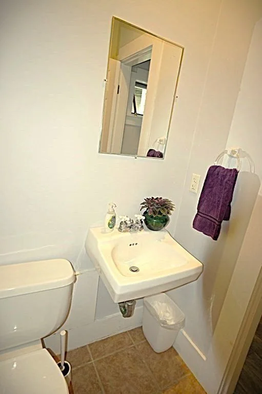 3 bed, 1 bath apartment for rent at 45 Orchard St Unit R, North Cambridge — photo 6 of 13