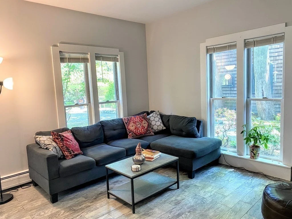 3 bed, 1 bath apartment for rent at 45 Orchard St Unit R, North Cambridge — photo 3 of 13