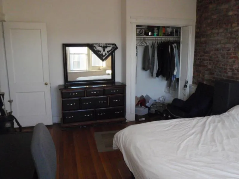 3 bed, 2 bath apartment for rent at 45 Orkney Rd Unit 1, Brighton — photo 6 of 9