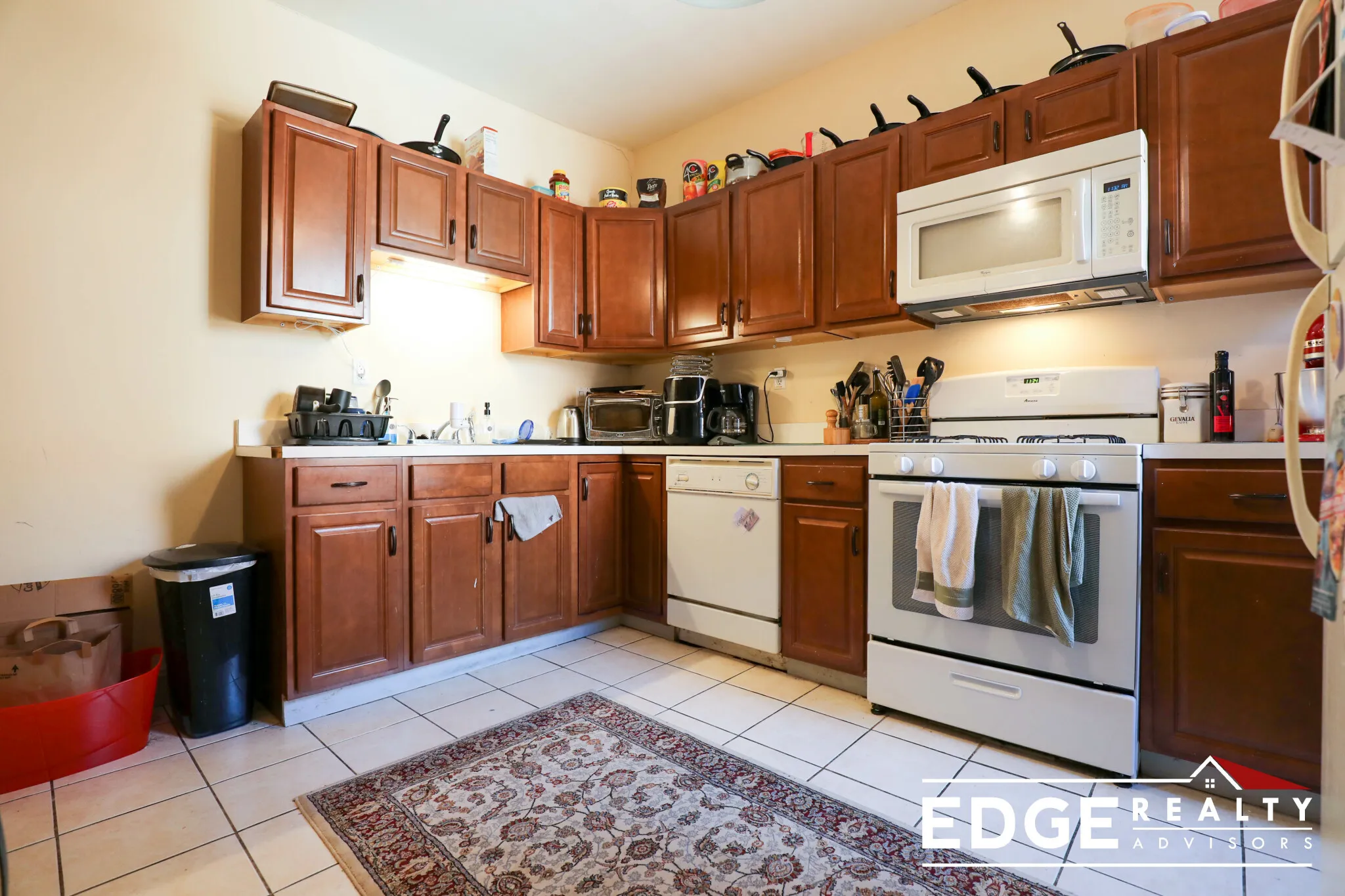 4 bed, 2 bath apartment for rent at 45 Orkney Rd Unit 3, Brighton — photo 6 of 14