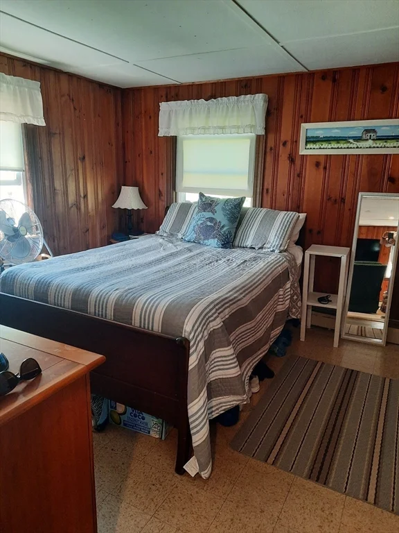 2 bed, 1 bath apartment for rent at 45 Park St Unit 45, Marshfield — photo 2 of 5