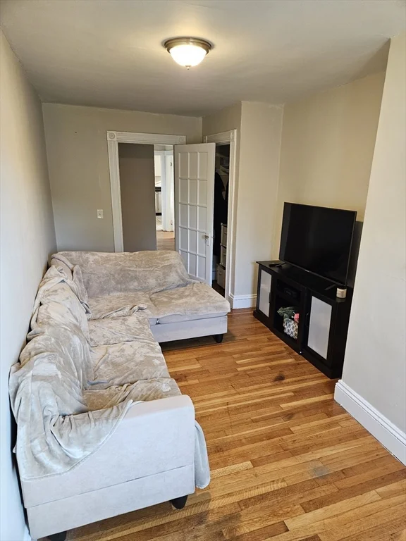 2 bed, 1 bath apartment for rent at 45 Peck St Unit 5, Attleboro — photo 3 of 5