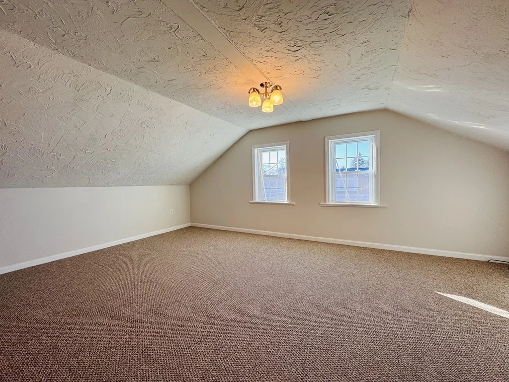 4 bed, 1 bath apartment for rent at 45 Peirce St Unit 1, Middleboro — photo 22 of 23