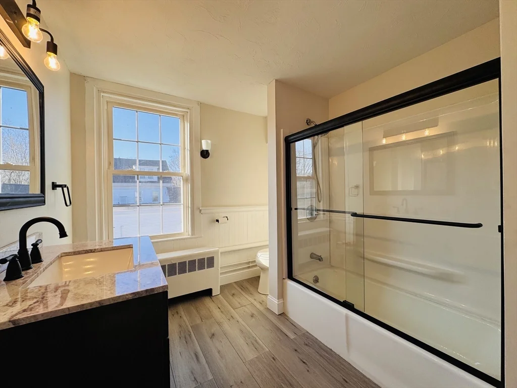 4 bed, 1 bath apartment for rent at 45 Peirce St Unit 1, Middleboro — photo 19 of 23