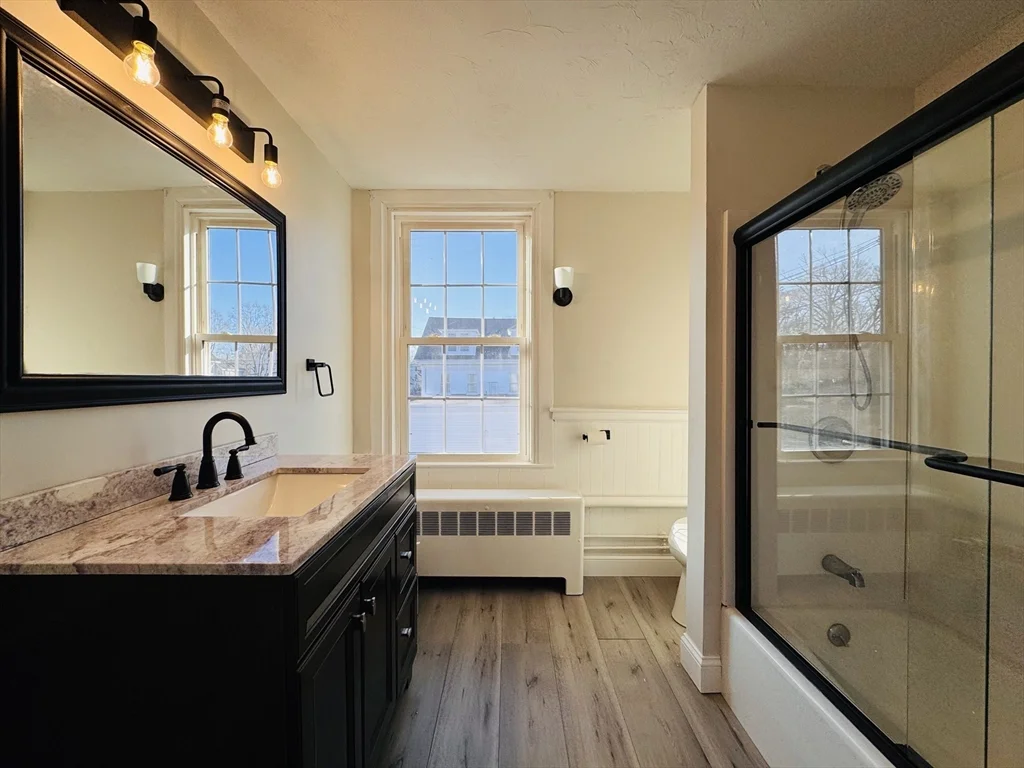 4 bed, 1 bath apartment for rent at 45 Peirce St Unit 1, Middleboro — photo 20 of 23