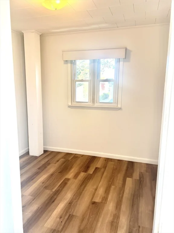 3 bed, 1 bath apartment for rent at 45 Pleasant Unit 2, Winthrop — photo 11 of 18