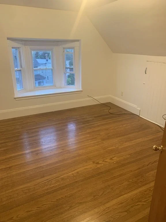 3 bed, 1 bath apartment for rent at 45 Pleasant Unit 2, Winthrop — photo 13 of 18
