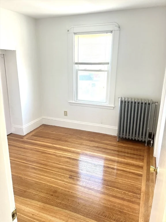 3 bed, 1 bath apartment for rent at 45 Pleasant Unit 2, Winthrop — photo 14 of 18