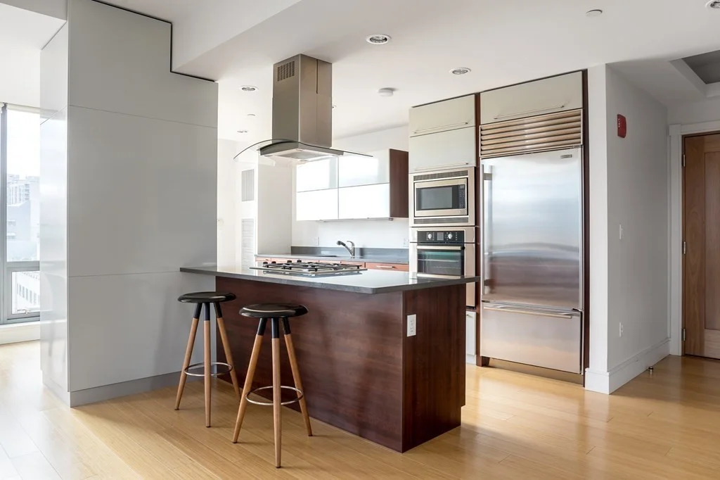2 bed, 2 bath apartment for rent at 45 Province St Unit 1202, Midtown — photo 4 of 22