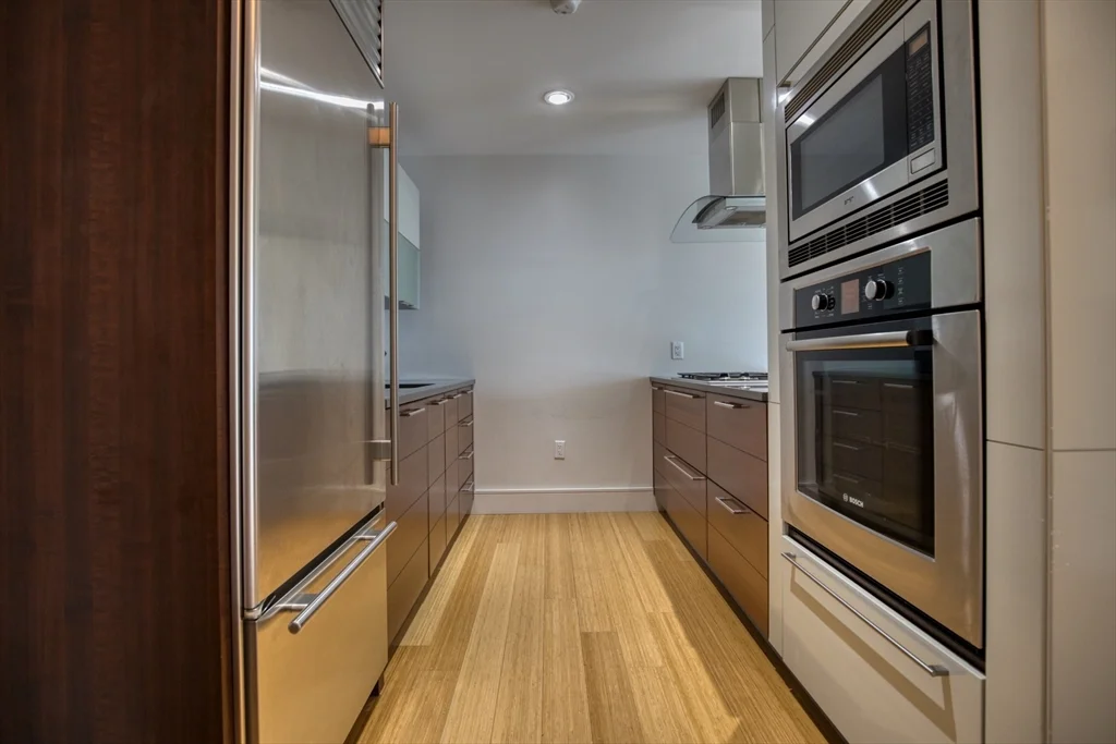 2 bed, 2 bath apartment for rent at 45 Province St Unit 1405, Boston Downtown