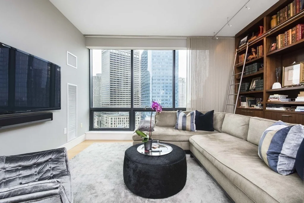 2 bed, 2 bath apartment for rent at 45 Province St Unit 1803, Midtown — photo 6 of 29