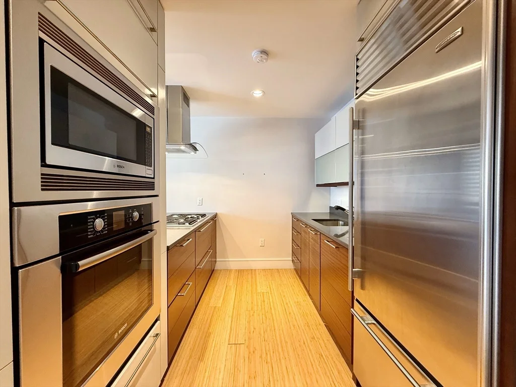 2 bed, 2 bath apartment for rent at 45 Province St Unit 1803, Midtown — photo 9 of 29