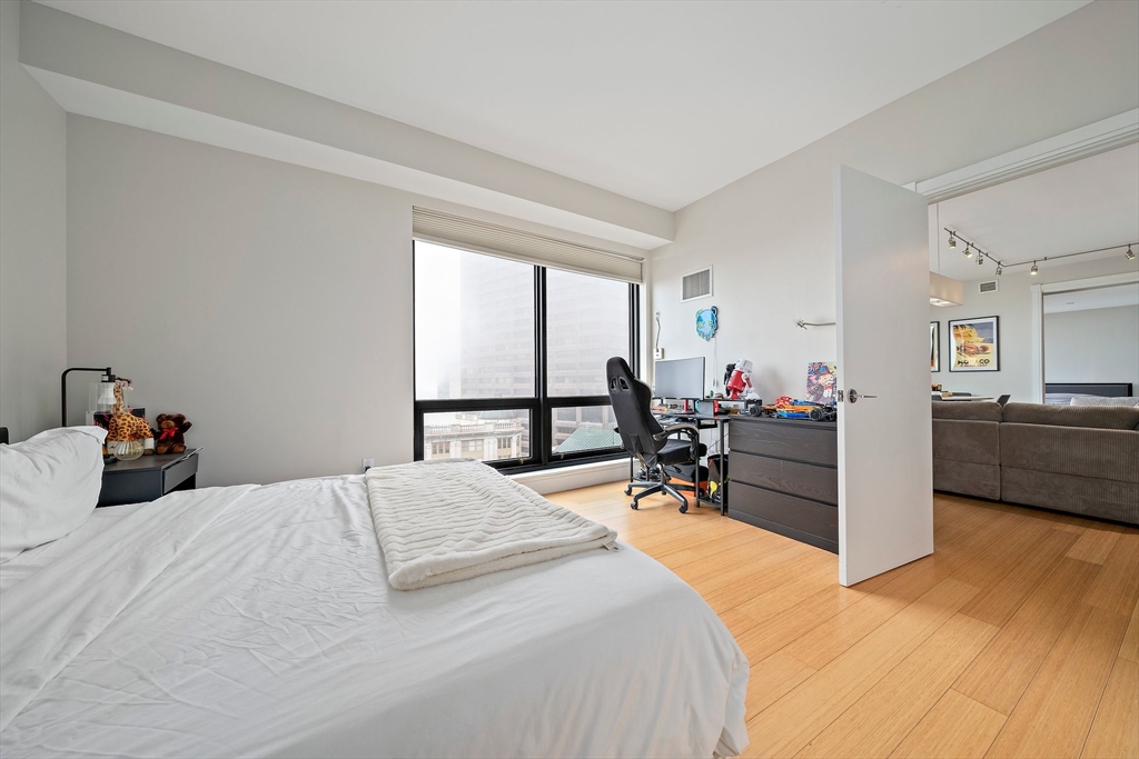 2 bed, 2 bath apartment for rent at 45 Province St Unit 2207, Midtown — photo 12 of 28