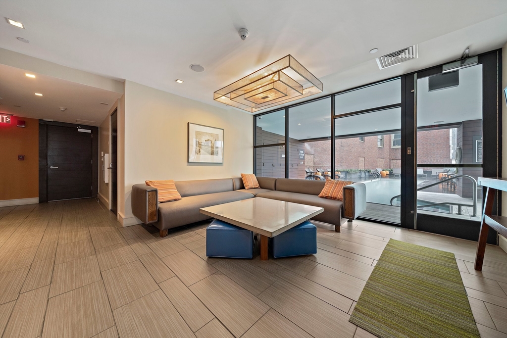 2 bed, 2 bath apartment for rent at 45 Province St Unit 2207, Midtown — photo 16 of 28