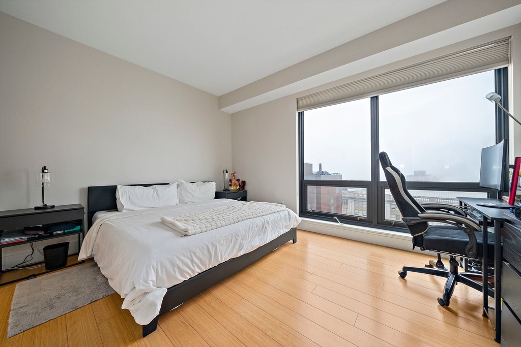 2 bed, 2 bath apartment for rent at 45 Province St Unit 2207, Midtown — photo 11 of 28