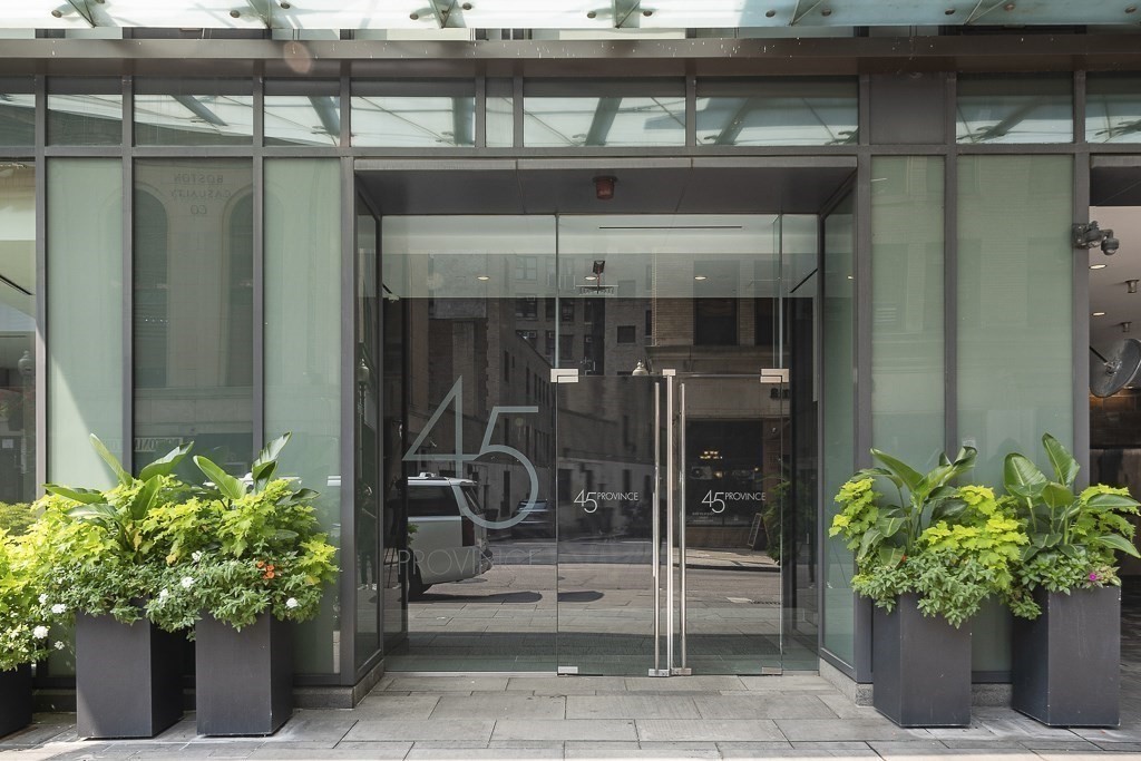 2 bed, 1 bath apartment for rent at 45 Province St Unit 909, Midtown — photo 13 of 19