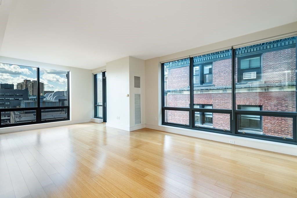 1 bed, 1 bath apartment for rent at 45 Province Unit 1201, Midtown — photo 7 of 19