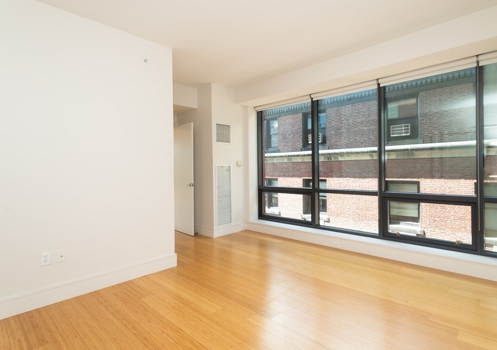 1 bed, 1 bath apartment for rent at 45 Province Unit 1201, Midtown — photo 8 of 19