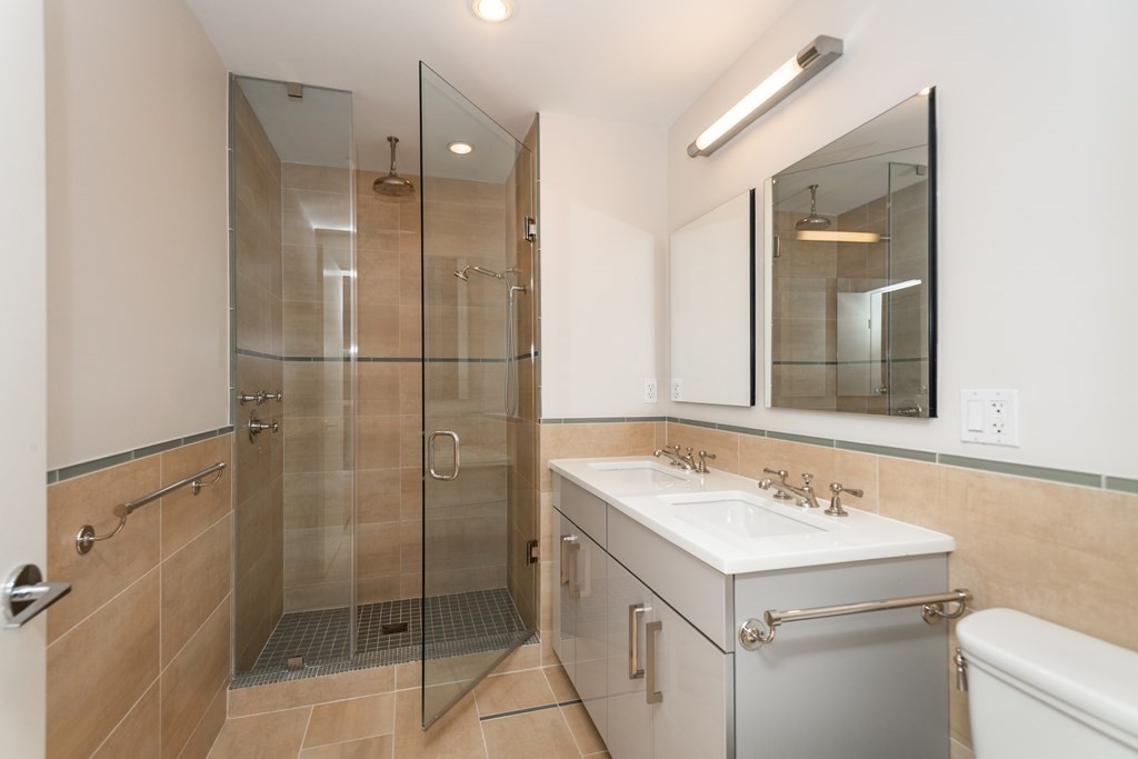 1 bed, 1 bath apartment for rent at 45 Province Unit 1201, Midtown — photo 6 of 19