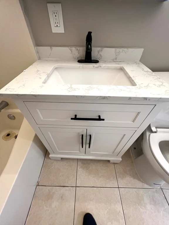 1 bed, 1 bath apartment for rent at 45 Revere Beach Blvd Unit 3, Revere — photo 15 of 17