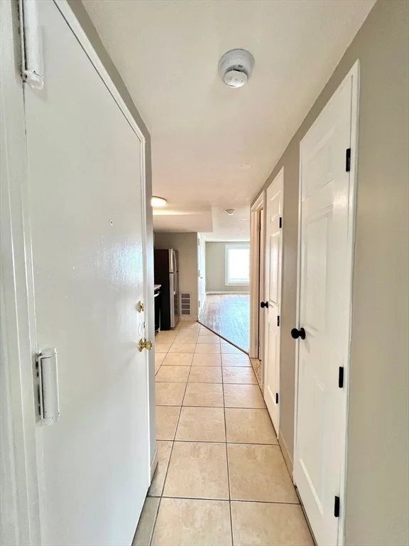 1 bed, 1 bath apartment for rent at 45 Revere Beach Blvd Unit 3, Revere — photo 5 of 17