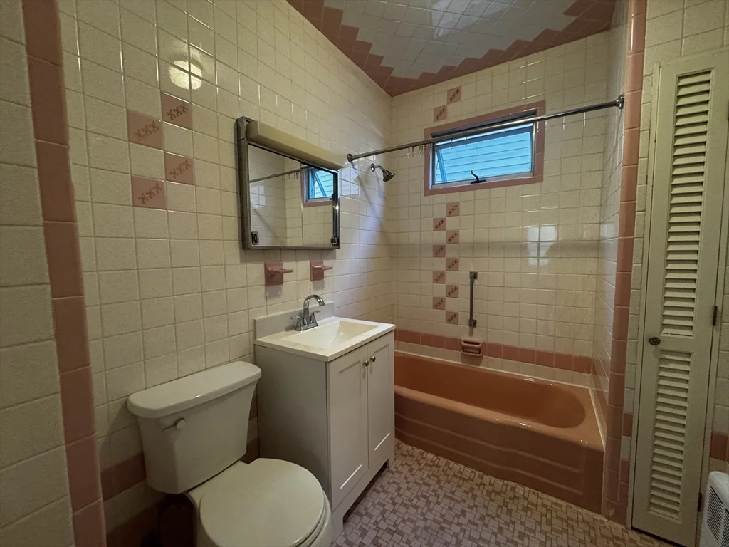 2 bed, 1 bath apartment for rent at 45 Roberts Rd Unit 1, Cambridge — photo 13 of 16