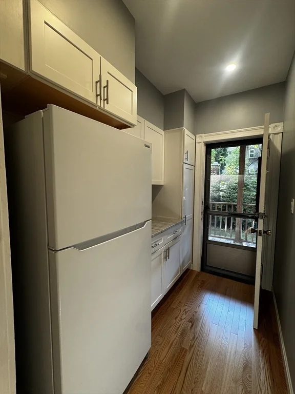 2 bed, 1 bath apartment for rent at 45 Roberts Rd Unit 1, Cambridge — photo 14 of 16