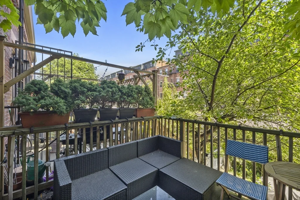 2 bed, 2 bath apartment for rent at 45 Rutland St Unit 2, South End — photo 12 of 14